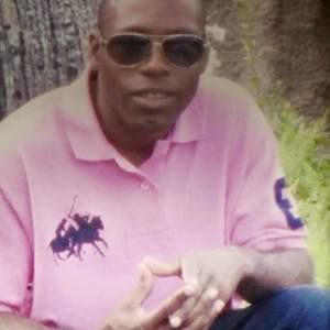 Meet your Posher, Carlo